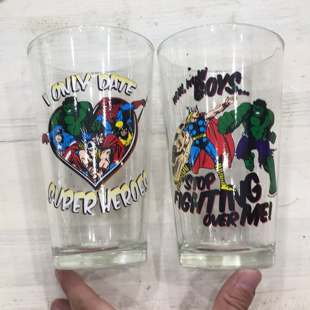 Marvel collector drinking pint glass set of 2